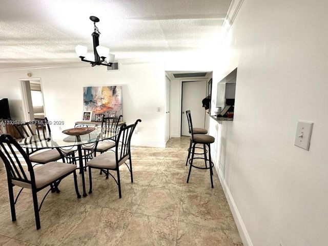 850 SW 138th Ave 307D, Pembroke Pines, FL 33027