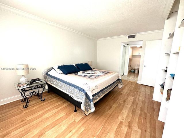 850 SW 138th Ave 307D, Pembroke Pines, FL 33027