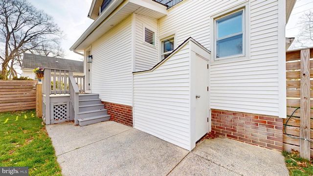 122 N NEW RD, Absecon, NJ 08201