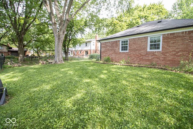 820 Fenster Court, Indianapolis, IN 46234