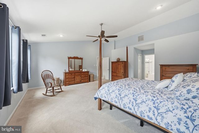 20363 FLUSHING MEADOWS CT, Ashburn, VA 20147