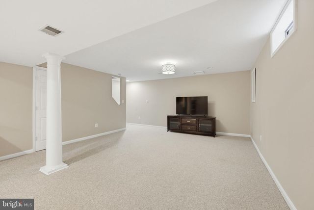 20363 FLUSHING MEADOWS CT, Ashburn, VA 20147
