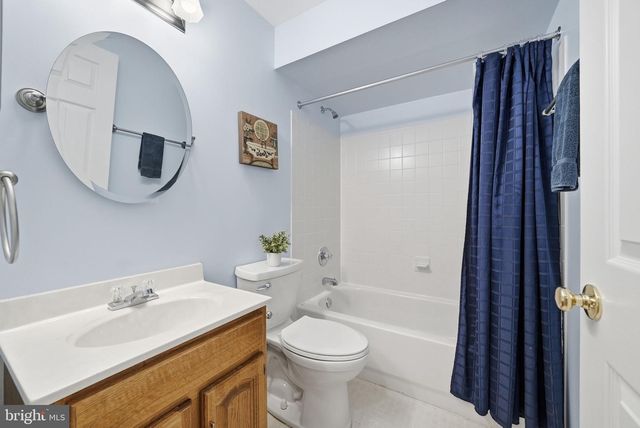 20363 FLUSHING MEADOWS CT, Ashburn, VA 20147
