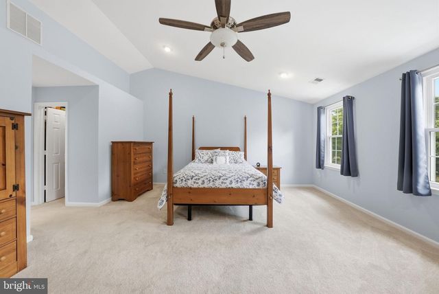 20363 FLUSHING MEADOWS CT, Ashburn, VA 20147