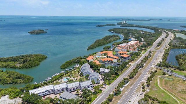 1375 PINELLAS BAYWAY 30, Tierra Verde, FL 33715