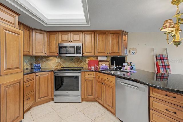 1375 PINELLAS BAYWAY 30, Tierra Verde, FL 33715