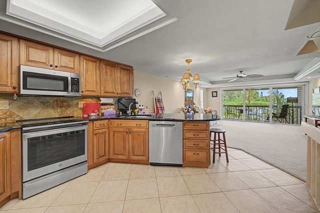 1375 PINELLAS BAYWAY 30, Tierra Verde, FL 33715