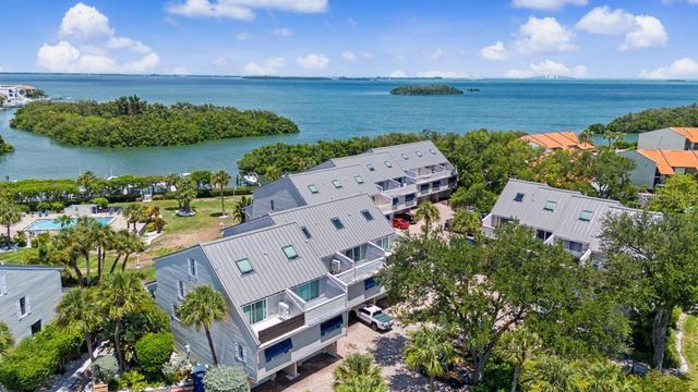 1375 PINELLAS BAYWAY 30, Tierra Verde, FL 33715