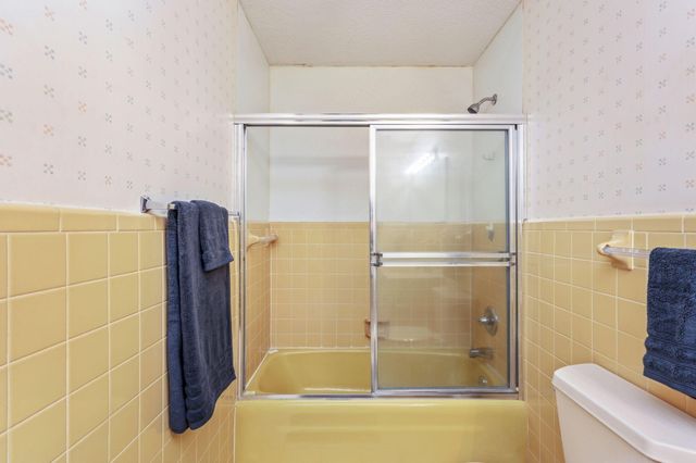 6070 W Dogwood Drive, Crestview, FL 32536