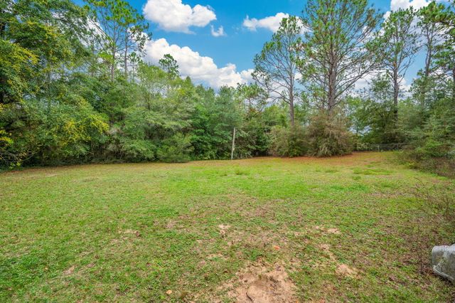 6070 W Dogwood Drive, Crestview, FL 32536