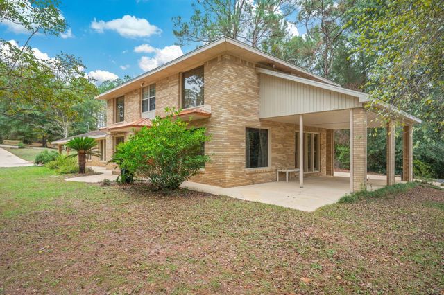 6070 W Dogwood Drive, Crestview, FL 32536