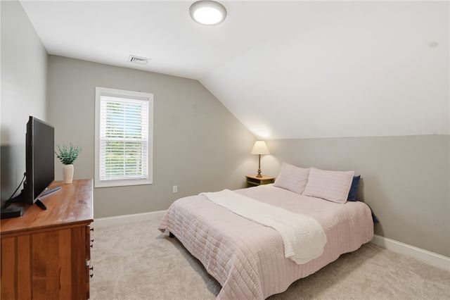 91 Sowams Road, Barrington, RI 02806