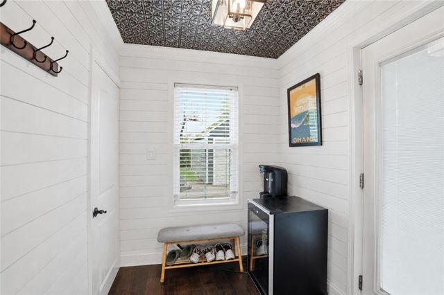 91 Sowams Road, Barrington, RI 02806
