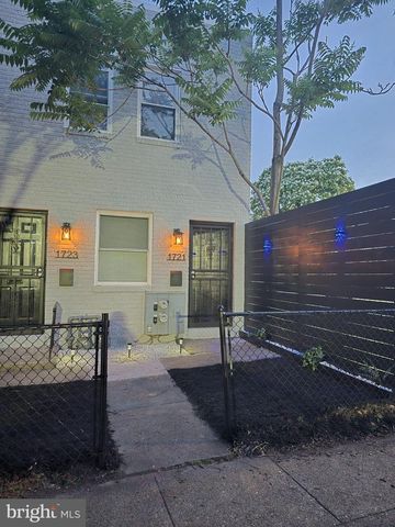 1721 GALES PL NE, Washington, DC 20002