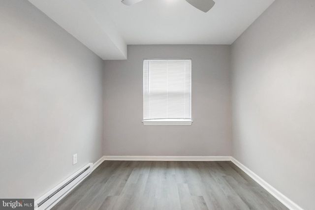 1721 GALES PL NE, Washington, DC 20002