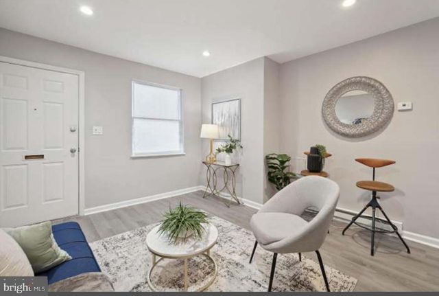 1721 GALES PL NE, Washington, DC 20002