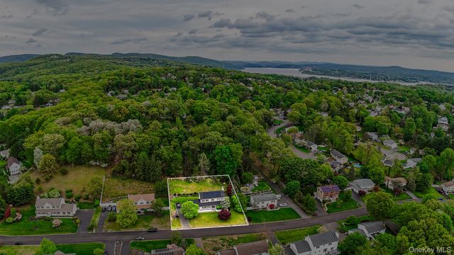 29 John F Kennedy Drive, Stony Point, NY 10980