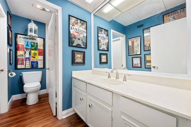 114 World Of Tennis SQ 114, Lakeway, TX 78738