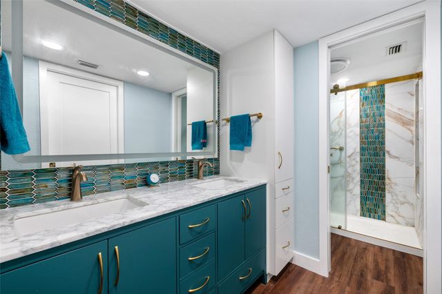 114 World Of Tennis SQ 114, Lakeway, TX 78738