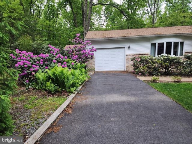 1339 ASPER DRIVE, Boiling Springs, PA 17007