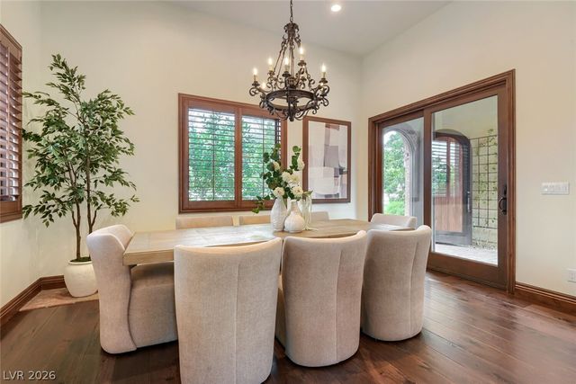 9707 Dream Brook Court, Las Vegas, NV 89149