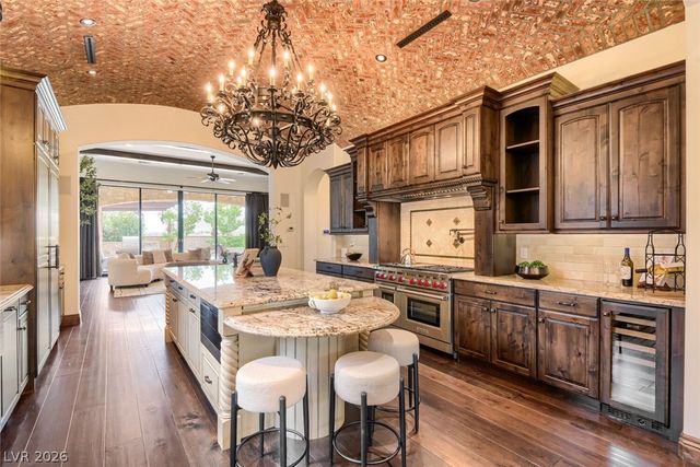 9707 Dream Brook Court, Las Vegas, NV 89149