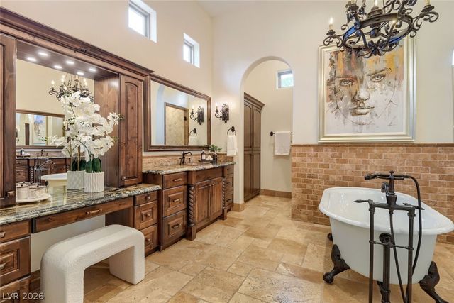 9707 Dream Brook Court, Las Vegas, NV 89149