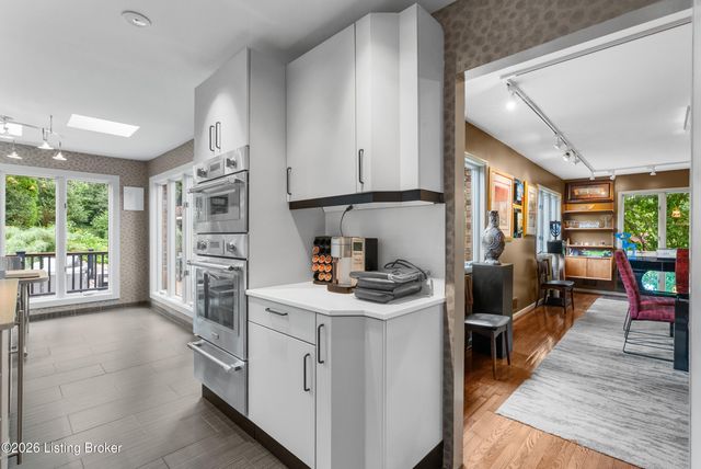 1603 Dunbarton Wynde, Louisville, KY 40205