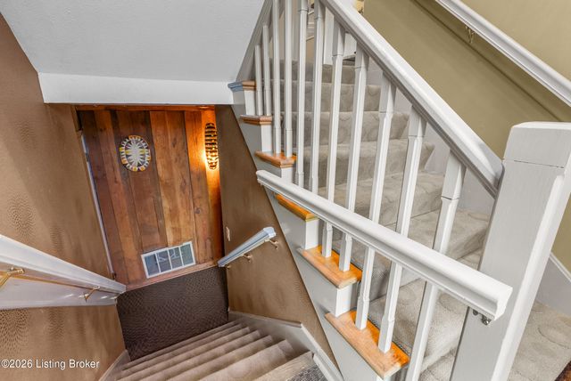 1603 Dunbarton Wynde, Louisville, KY 40205