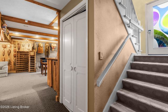 1603 Dunbarton Wynde, Louisville, KY 40205