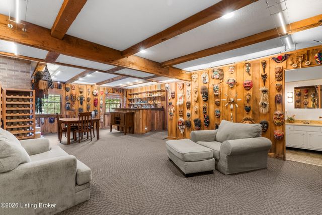1603 Dunbarton Wynde, Louisville, KY 40205