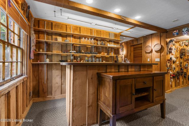 1603 Dunbarton Wynde, Louisville, KY 40205
