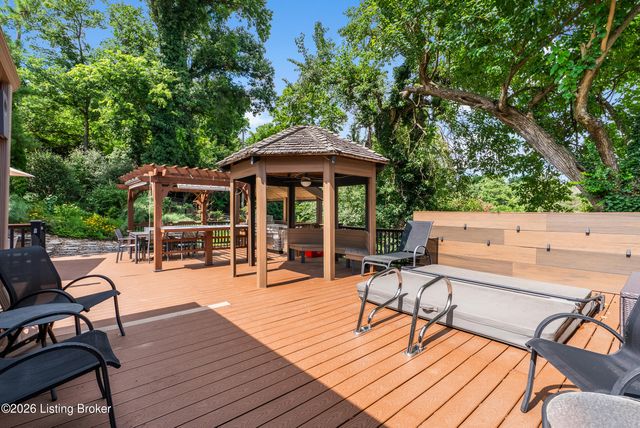 1603 Dunbarton Wynde, Louisville, KY 40205