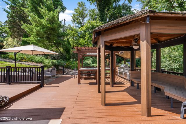 1603 Dunbarton Wynde, Louisville, KY 40205