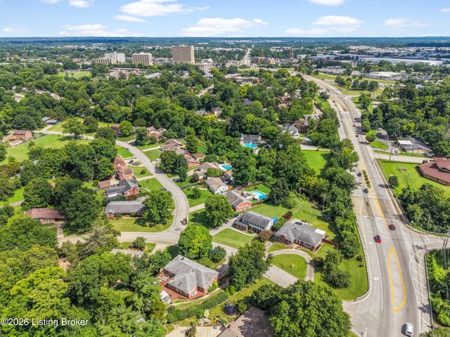 1603 Dunbarton Wynde, Louisville, KY 40205