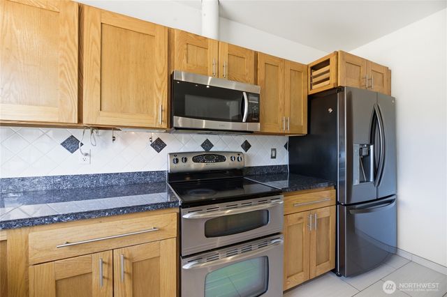 22322 138th Avenue Ct E, Graham, WA 98338