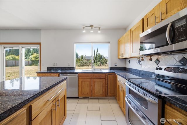 22322 138th Avenue Ct E, Graham, WA 98338