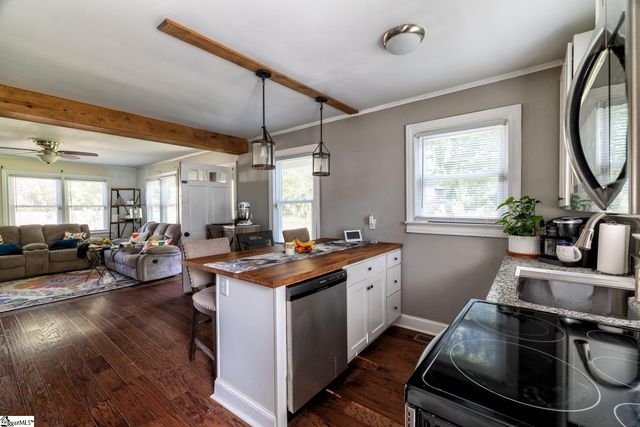 110 Dukeland Drive, Greenville, SC 29617