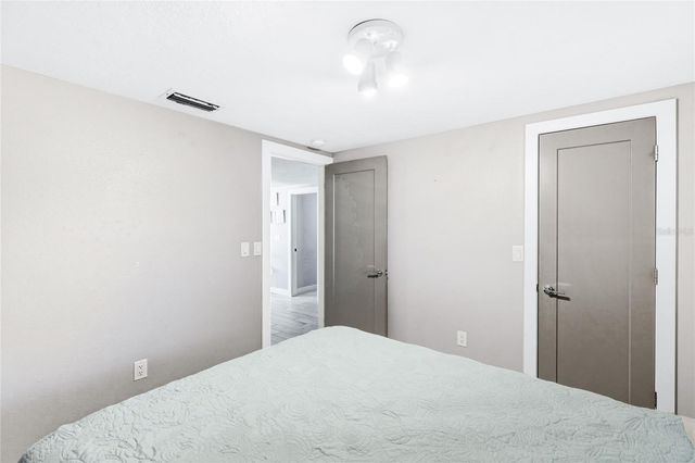 5320 MOELLER AVENUE, Sarasota, FL 34233