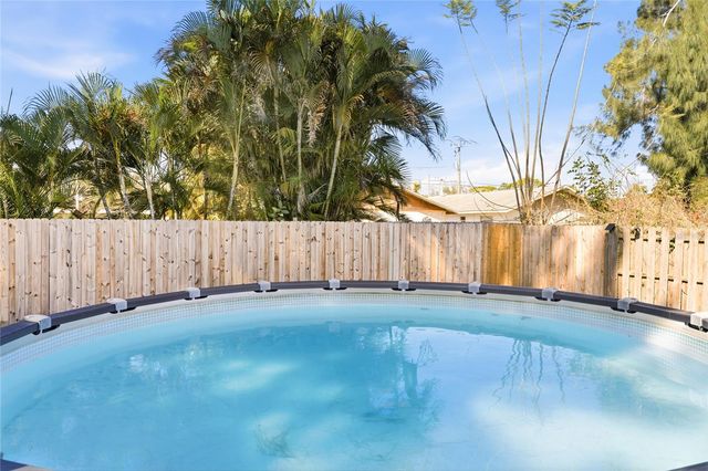 5320 MOELLER AVENUE, Sarasota, FL 34233