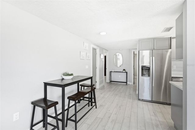 5320 MOELLER AVENUE, Sarasota, FL 34233