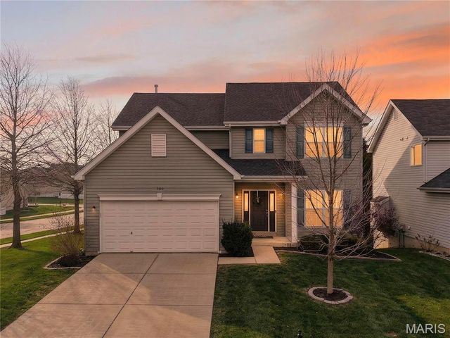 100 Wyndcrest Court, Lake St Louis, MO 63367