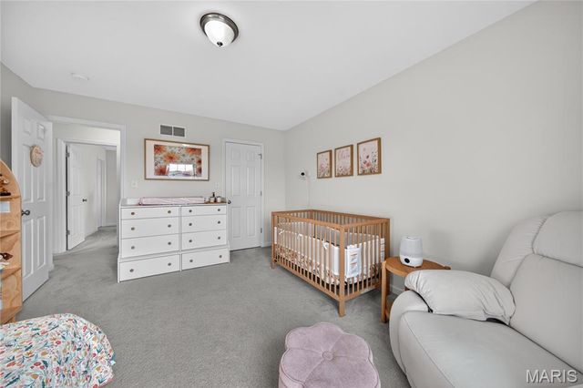 100 Wyndcrest Court, Lake St Louis, MO 63367