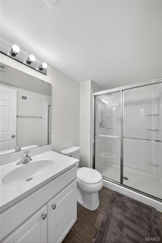 100 Wyndcrest Court, Lake St Louis, MO 63367