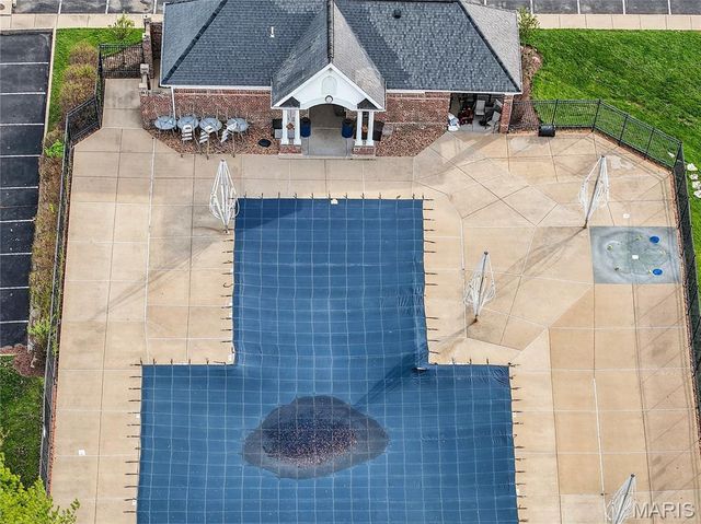 100 Wyndcrest Court, Lake St Louis, MO 63367