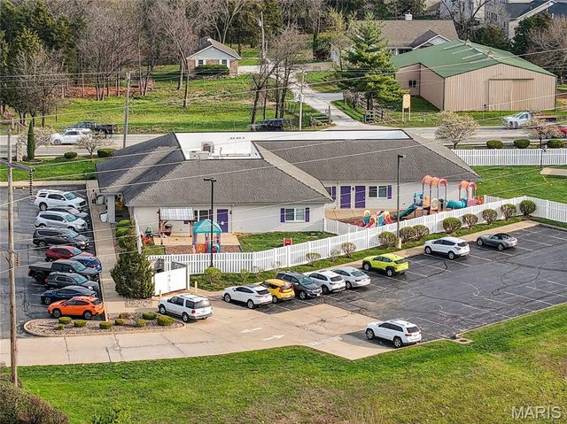 100 Wyndcrest Court, Lake St Louis, MO 63367