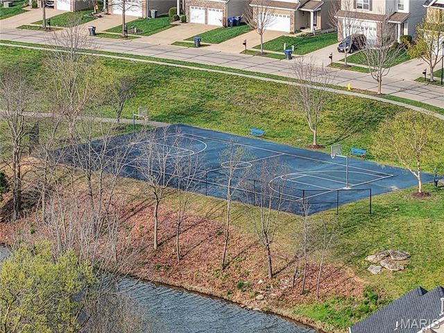 100 Wyndcrest Court, Lake St Louis, MO 63367