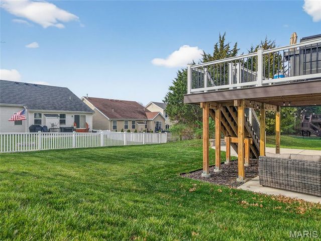 100 Wyndcrest Court, Lake St Louis, MO 63367