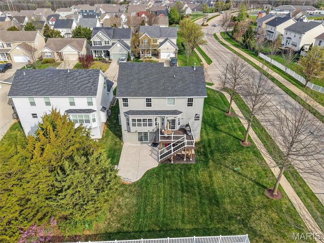 100 Wyndcrest Court, Lake St Louis, MO 63367