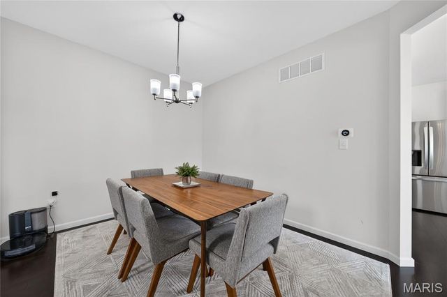 100 Wyndcrest Court, Lake St Louis, MO 63367